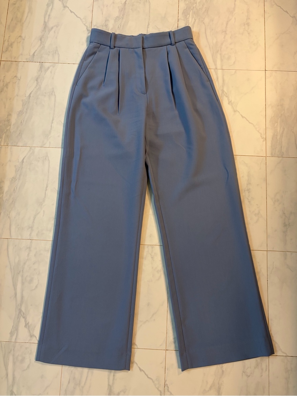 Abercrombie & Fitch Pleated Wide-Leg Trousers in Slate Blue